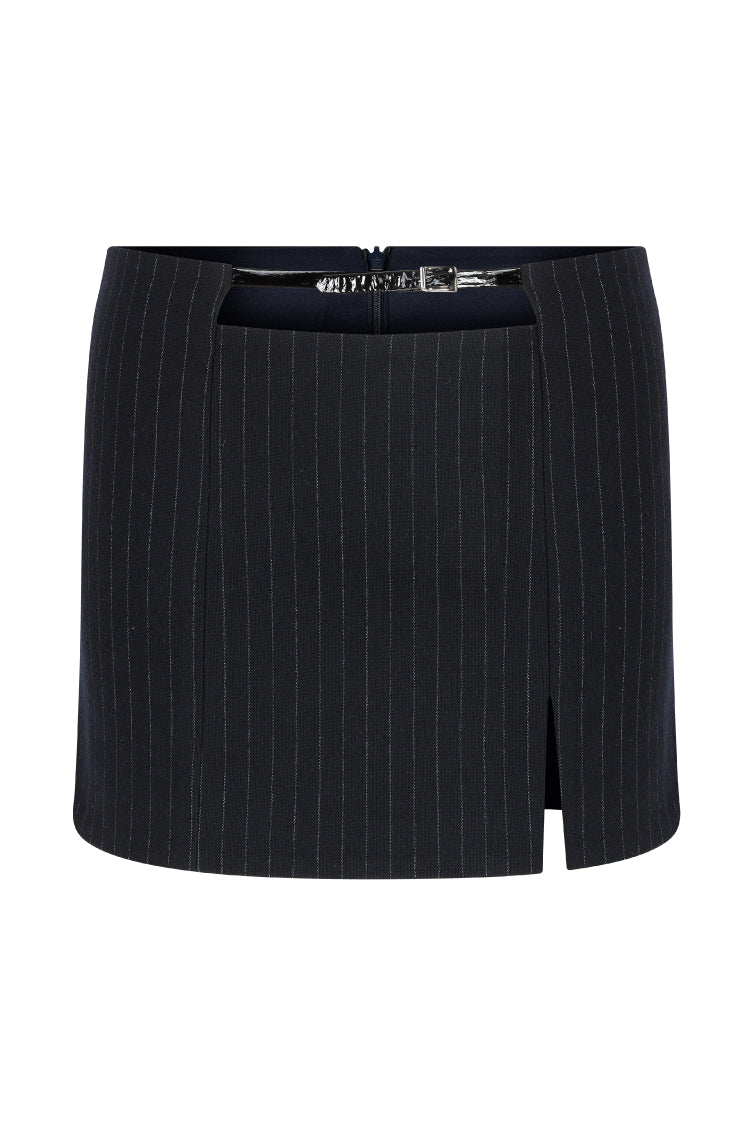 SKIRT IN BELT DETAIL
